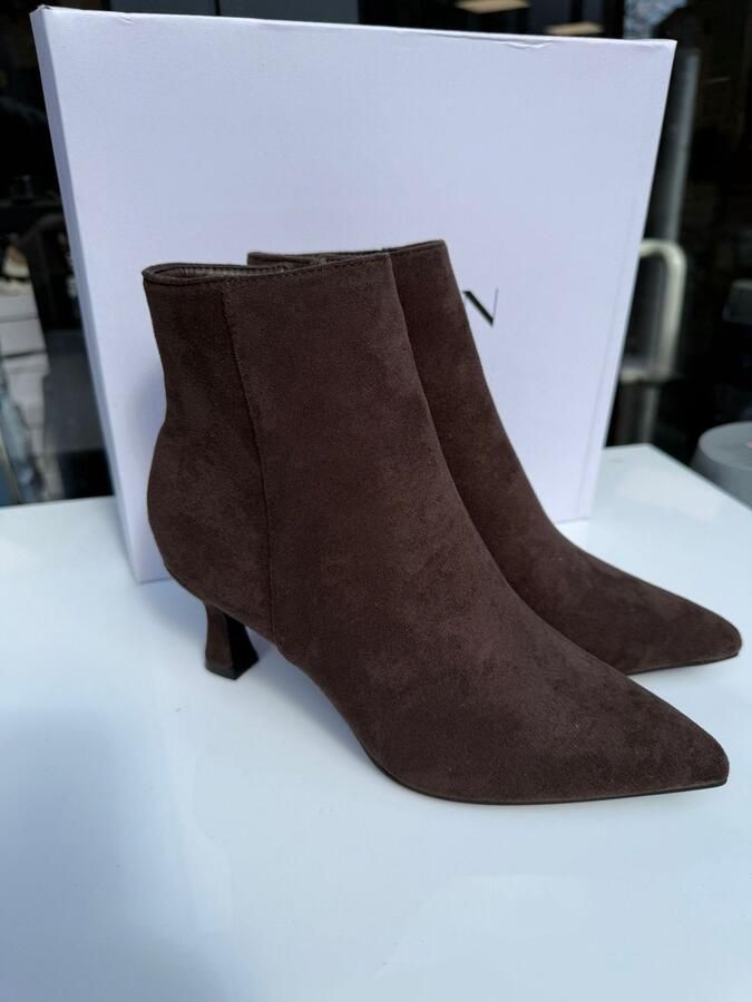 Salin Suède Enkellaarsjes met Puntneus