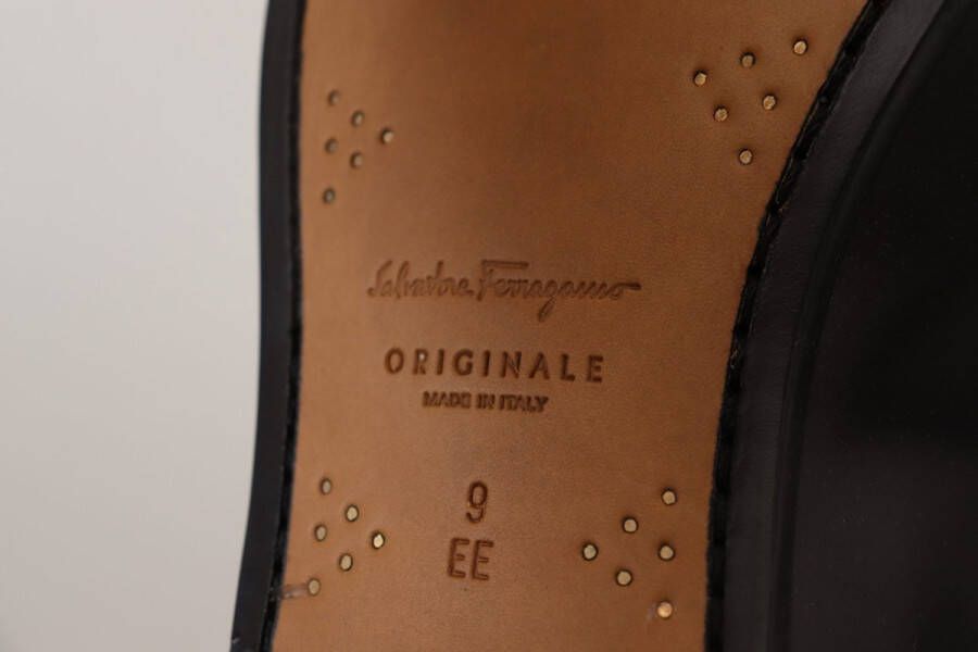 Salvatore Ferragamo Zwarte kalfsleren mocassin formele schoenen