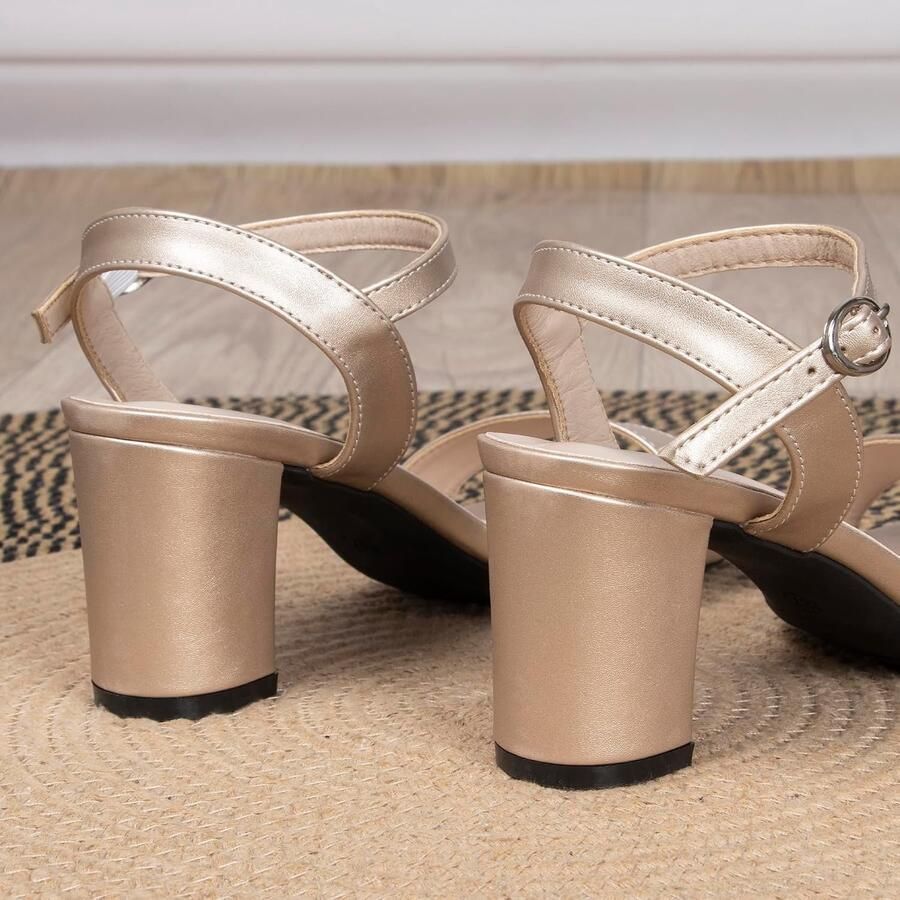 Sandalen met hak enkelbandjes en hakbandje