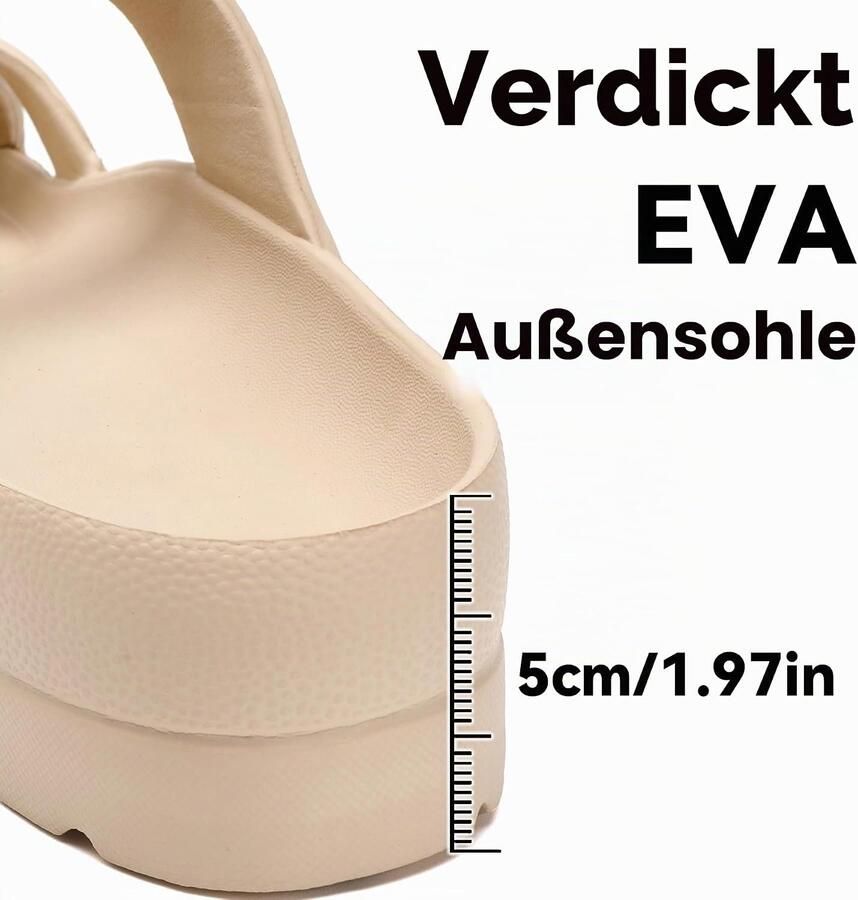 Sandalen met dikke comfortabele zolen en verstelbare sluiting