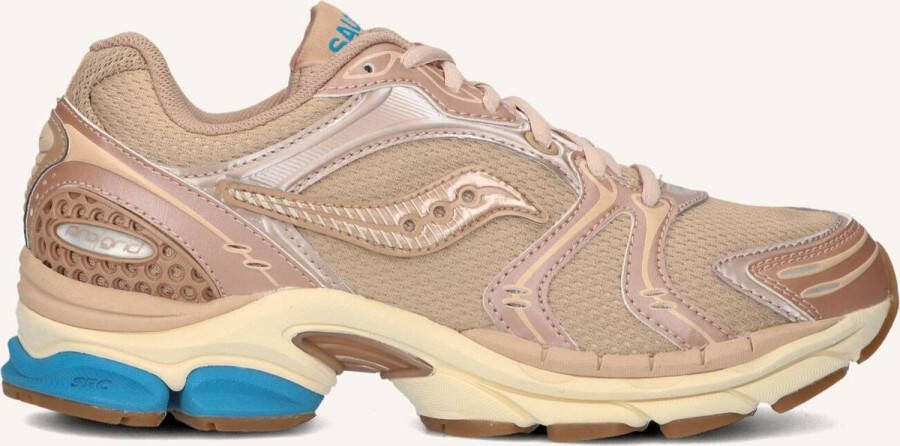 Saucony Progrid Triumph 4 Sneakers Suède Dames Roze