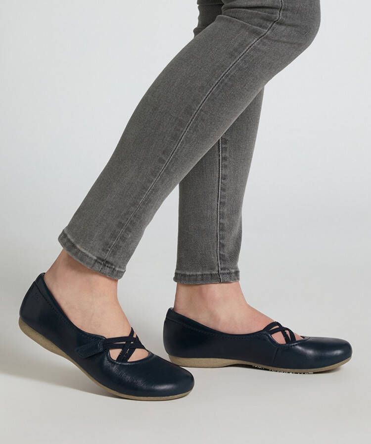 Josef Seibel Ballerina's met riempje Fiona Feestelijke schoen slipper comfortschoen met gekruiste elastiek