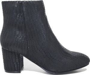 Shoecolate Zwarte Leren Enkellaarsjes Met Kroko Print