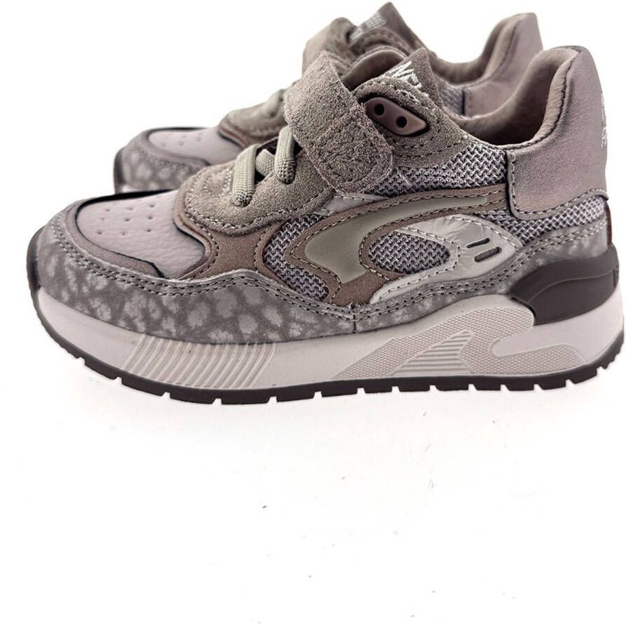 Shoesme ST25W008 sneaker goud