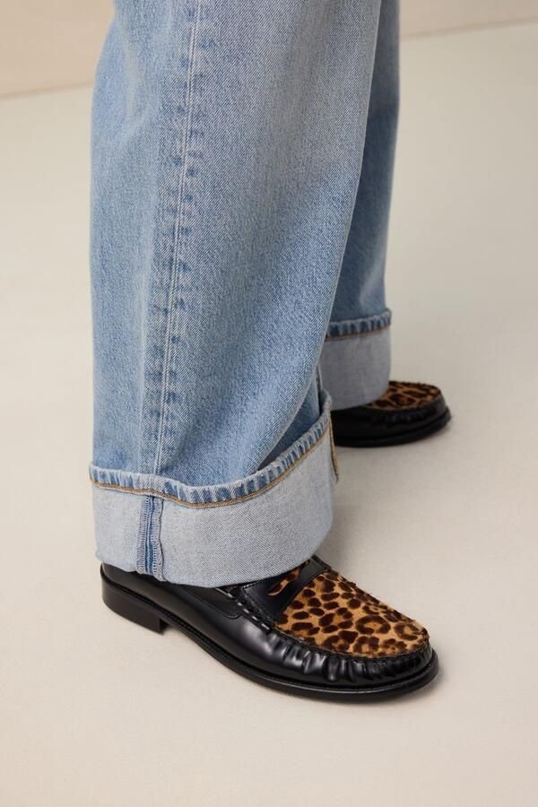 Sissy-Boy Zwarte leren loafer met leopard print