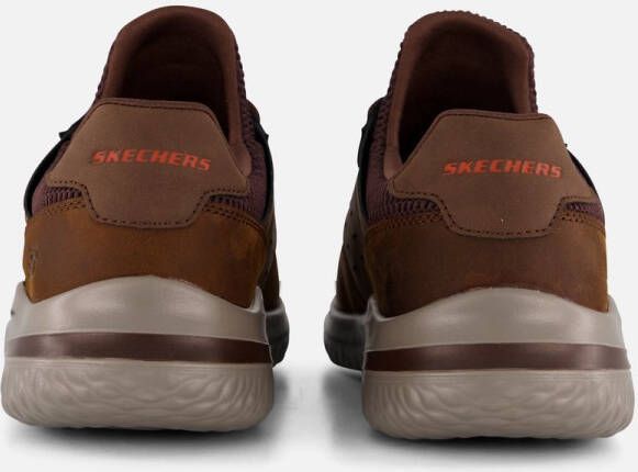 Skechers Slip-on sneakers DELSON 3.0 sneakers vrijetijdsschoen slippers met goga mat -voetboogsteun