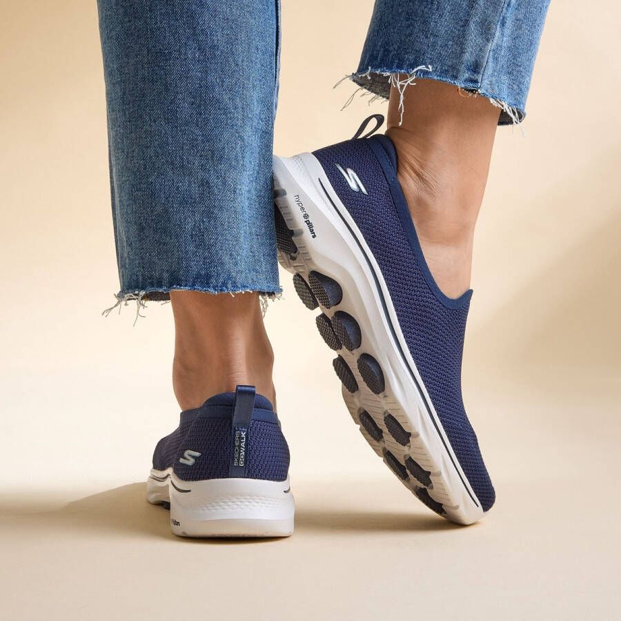 Skechers Go Walk 7 Ivy Dames Instappers Donkerblauw Wit