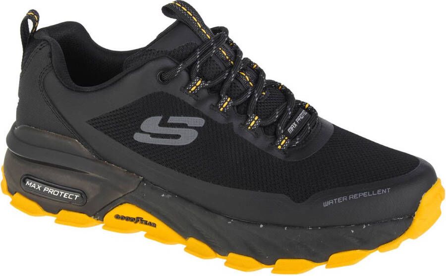 Skechers Max Protect-Liberated 237301-BKYL. Mannen. Zwart. Sneakers