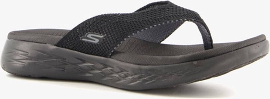 Skechers Teenslippers ON-THE-GO 600-FLOURISH zomerschoen slippers poolslides met zachte tussenstuk voor de tenen
