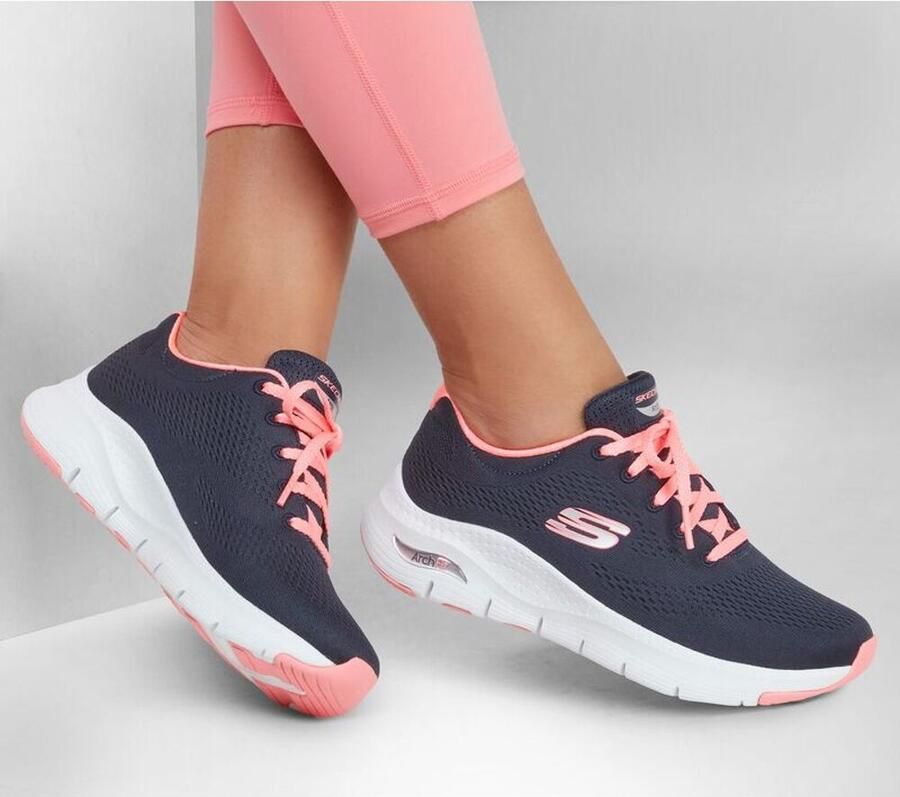 Skechers Arch Fit Sneakers voor Vrouwen Stijlvolle en Comfortabele Multicolor Sportschoenen