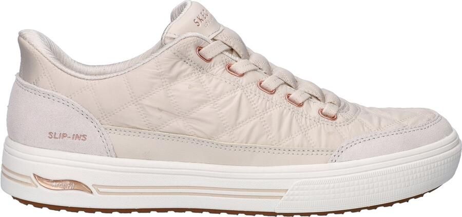 Skechers Hands Free Slip-Ins Arch Fit Arcade dames instapper Off White