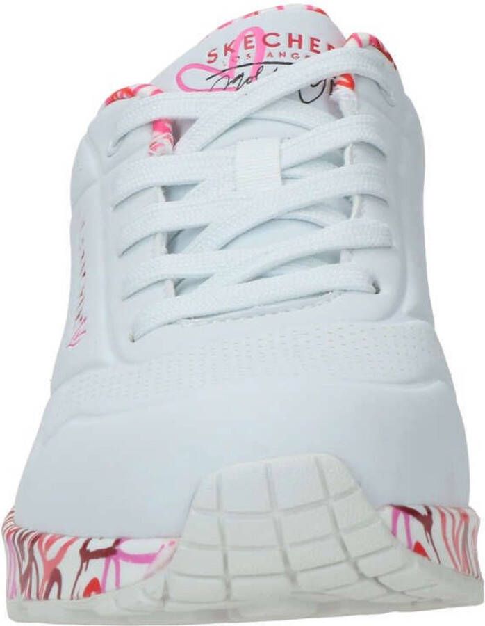 Skechers Sneakers met sleehak UNO-LOVING LOVE Vrijetijdsschoen lage schoen veterschoen met coole graffiti-print - Foto 2