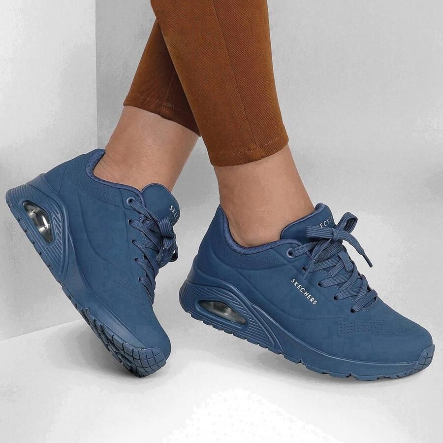 Skechers Sneakers met sleehak Uno Stand on Air Vrijetijdsschoen lage schoen veterschoen met fijne perforatie - Foto 2