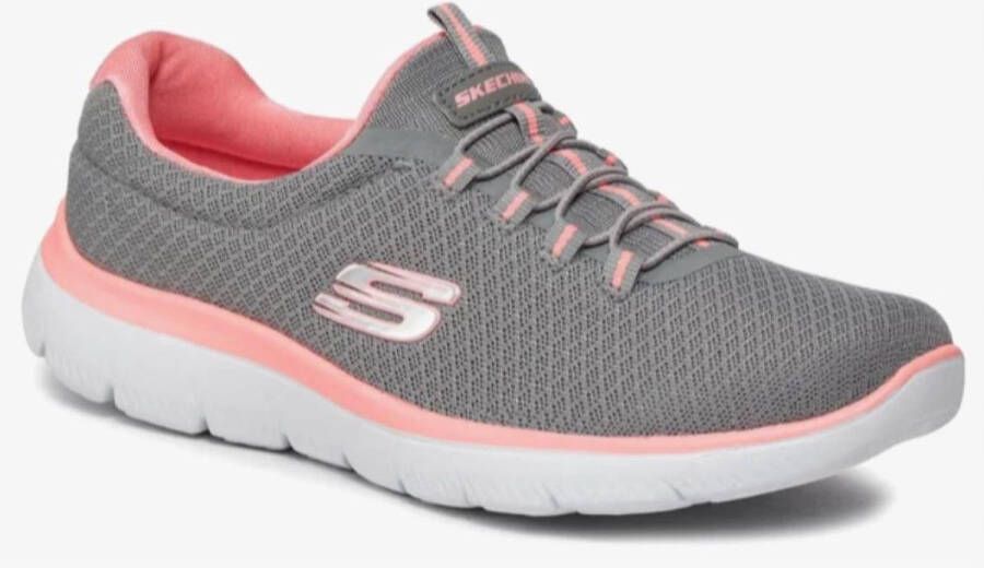 Skechers Slip-on sneakers Summits Vrijetijdsschoen comfortabele schoen met schokabsorberende tussenzool