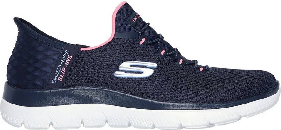 Skechers Slip-on sneakers SUMMITS-DIAMOND DREAM Instapschoen vrijetijdsschoen met praktische slip-in functie