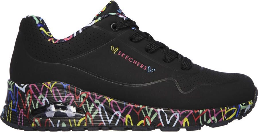Skechers Sneakers met sleehak UNO-LOVING LOVE Vrijetijdsschoen lage schoen veterschoen met coole graffiti-print