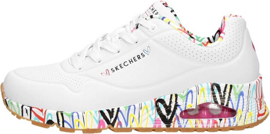 Skechers Sneakers met sleehak UNO-LOVING LOVE Vrijetijdsschoen lage schoen veterschoen met coole graffiti-print