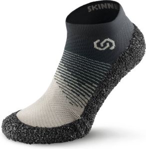 SKINNERS 2.0 Ivory Barefoot 2nd Skin feeling Lightweight S-40-41 Ultra Portable voor Sport en Reizen 2 mm Superzool voor Bescherming en toch Blote Voeten gevoel Outdoor Indoor