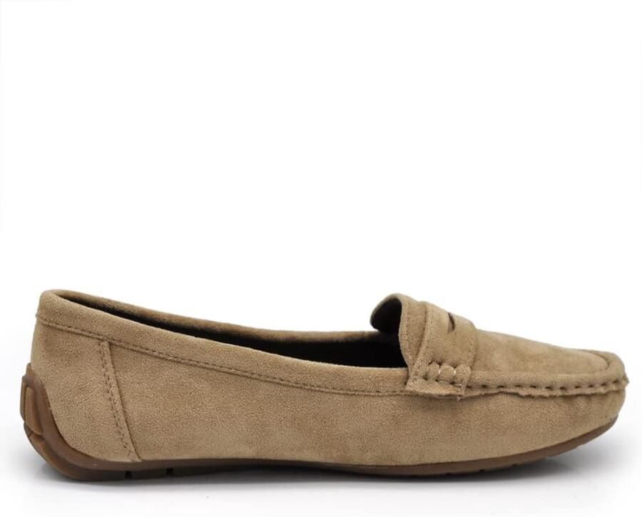 Slippertjes met steentjes en suède look