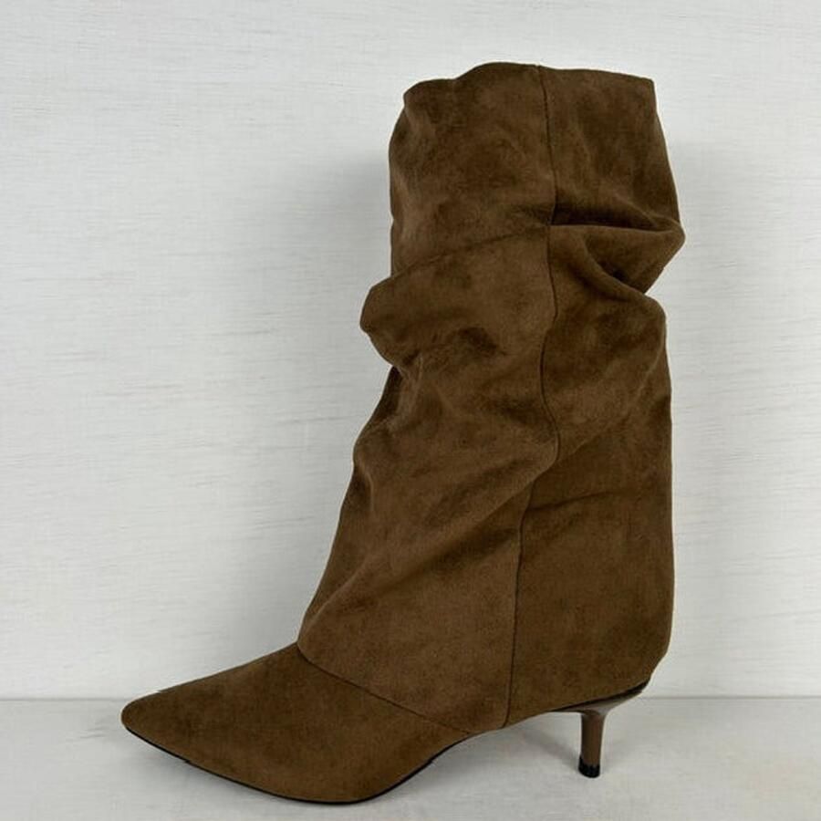 Slouchy laarzen met naaldhakje khaki