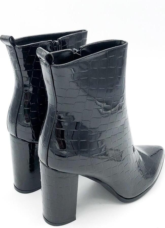 Weloveshoes Cyber Monday Deal Dames Enkellaarzen met Hak Imitatieleer Zwart - Foto 5