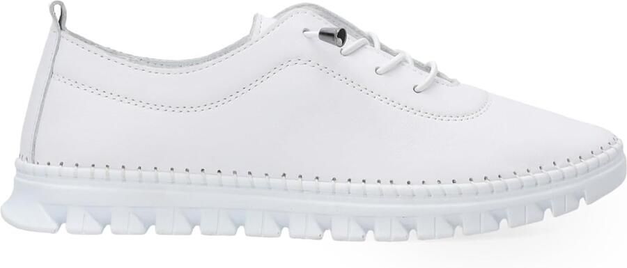 Sneakers van echt leer met elastische veter en genaaide zool wit