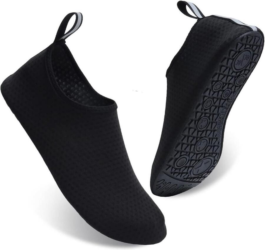 Snel drogende waterschoenen voor en ideaal voor strand zwem en surfen met barefoot yoga sokken
