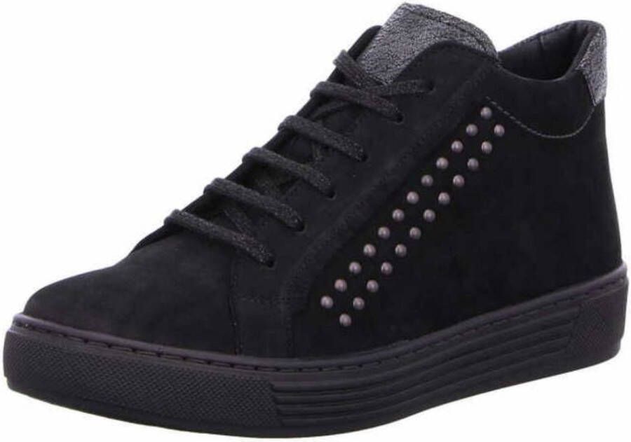 Solidus Sneakers