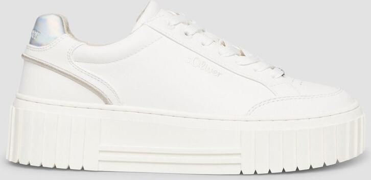 S.Oliver female Trainers met plateauzool en leo-detail