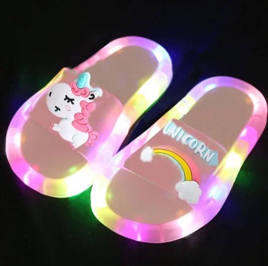 Sport Eenhoorn slippers licht roze regenboog