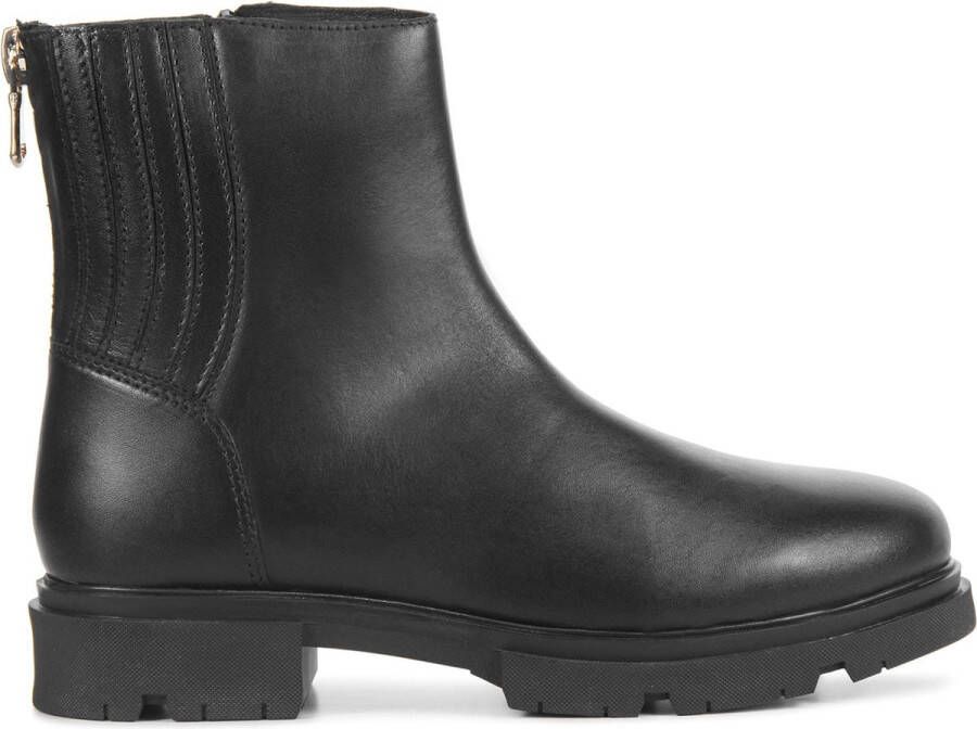 STEFANO LAURAN Enkellaarsjes Dames S3086. Maat: 36 Materiaal: Leer Kleur: Zwart