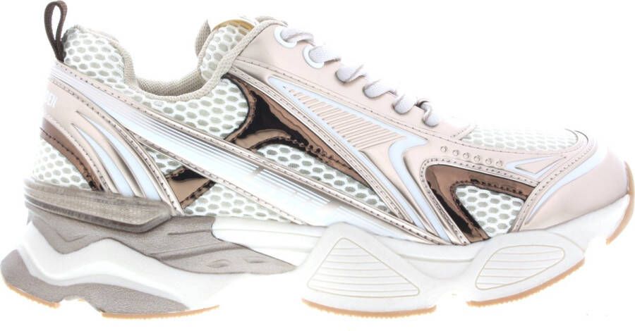 Steve Madden Speedster-E silver gold
