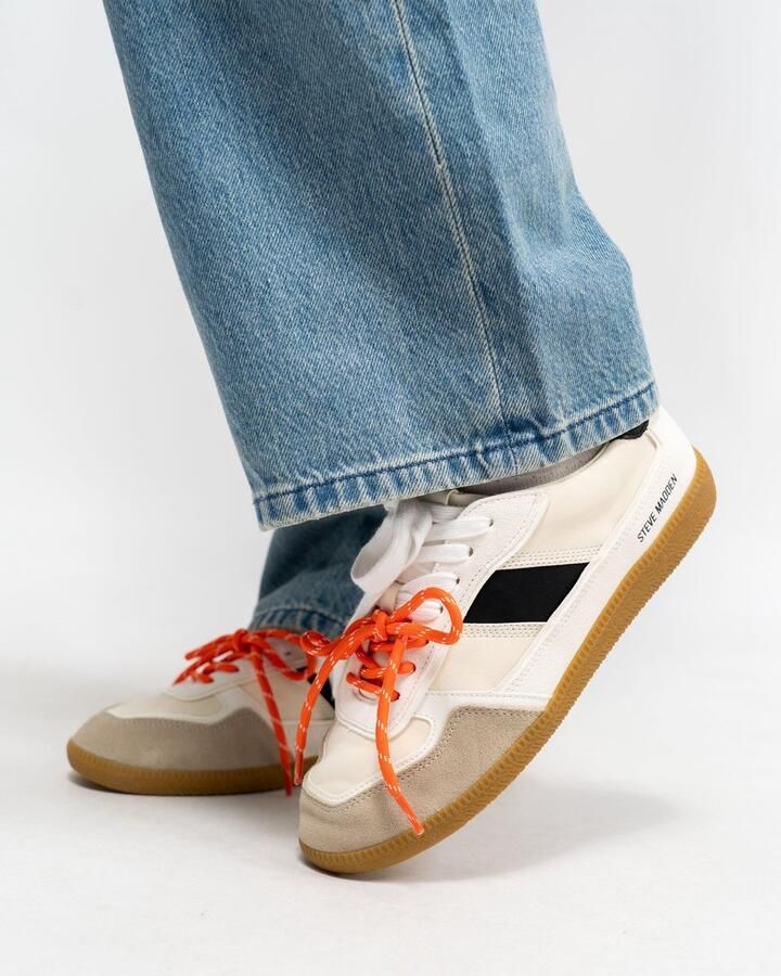 Steve Madden Augustine suède sneakers wit zwart - Foto 4