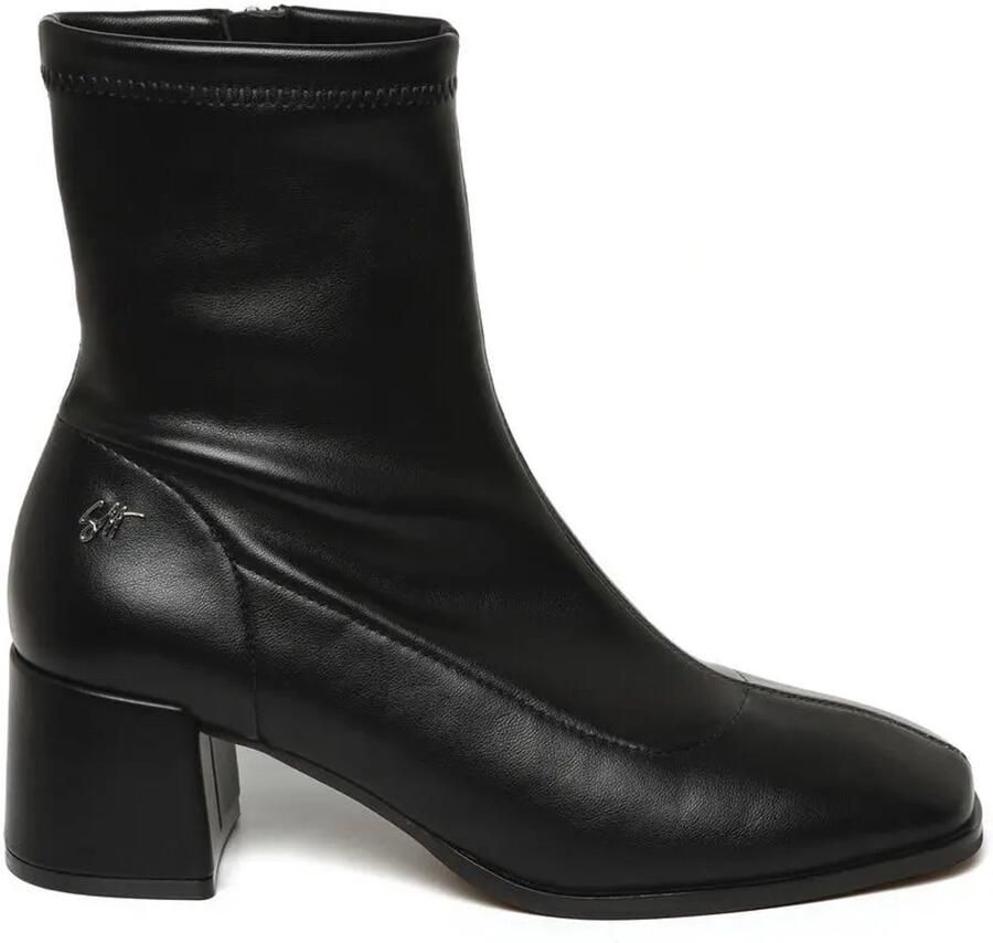 STEVE MADDEN Enkellaarsjes 'Jaileen' zwart