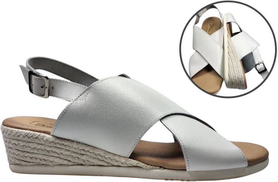 Stravers Grote Maten Schoenen Stravers Sandalen Kruisband en Sleehak Wit Dames Grote Maten Leren Sandalen