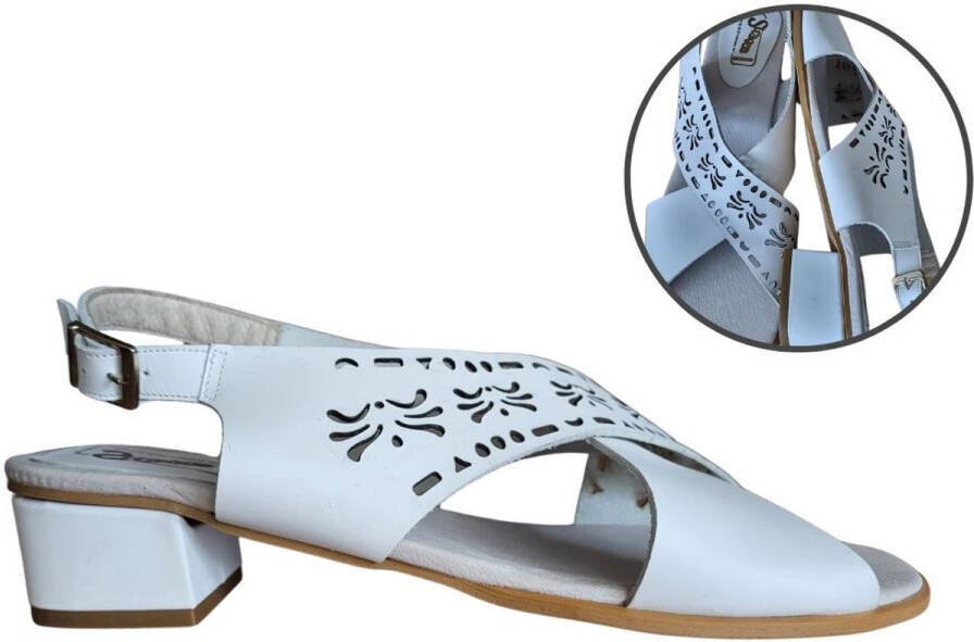 Stravers Grote Maten Schoenen Stravers Trendy Sandalen met Gelaserde Band en Blokhak Wit Grote Maten Luxe Sandalen