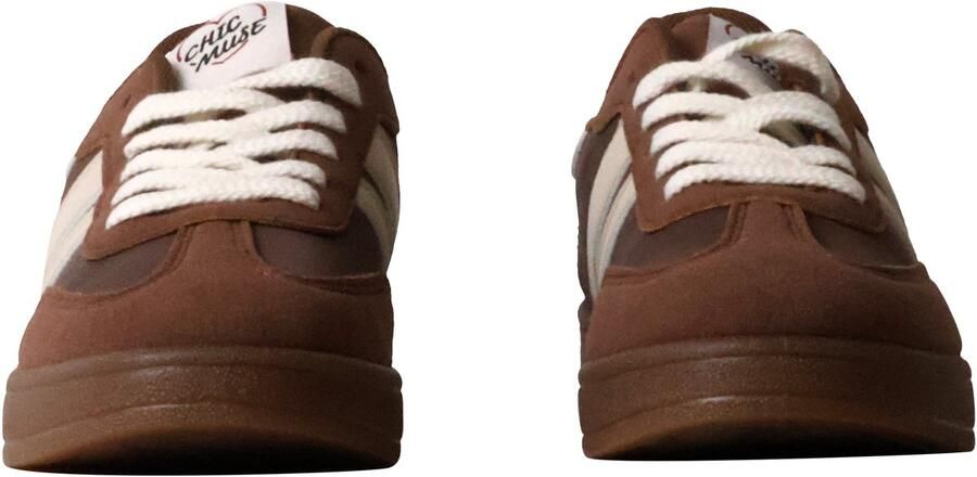Super Mode Sneakers met veters van Chicmuse Paris