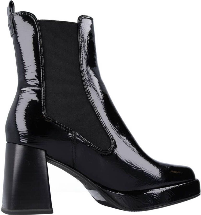 Tamaris Dames Chelseaboot 1-25002-41 001 wijd