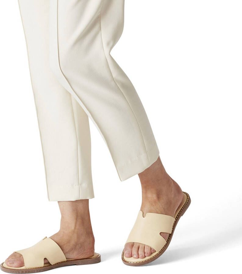 Tamaris Dames Slip on schoen 1 1 27135 28 651 geel wijd