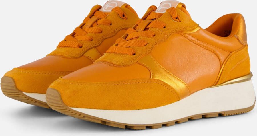 Tamaris Sneakers oranje Leer Dames