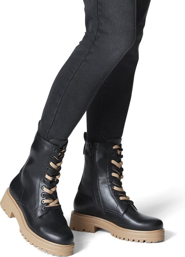 Tamaris Hoge veterschoenen met contrastkleurige loopzool - Foto 5