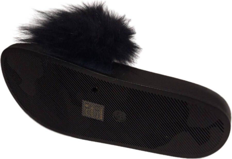 THE BOOTS -FLUFFY SLIPPER-BLACK- KIDS