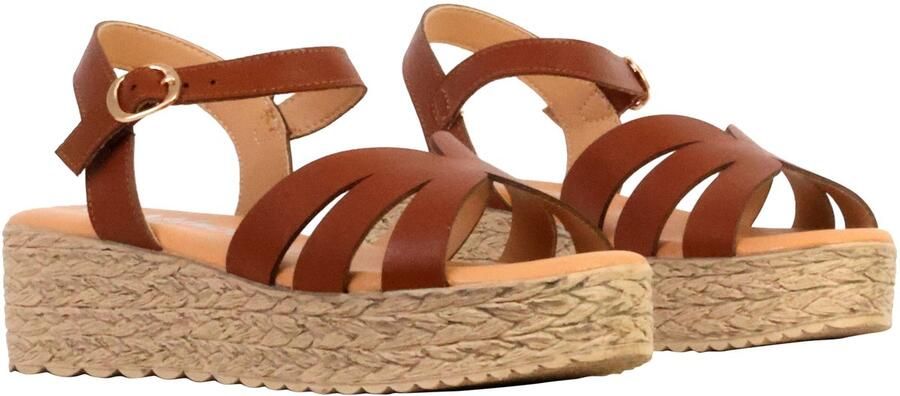 The Divine Factory Alénoa leren sleehakken