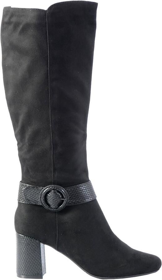 The Divine Factory Hak laars