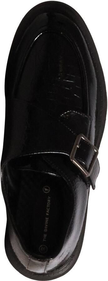 The Divine Factory Mocassin met riempjes