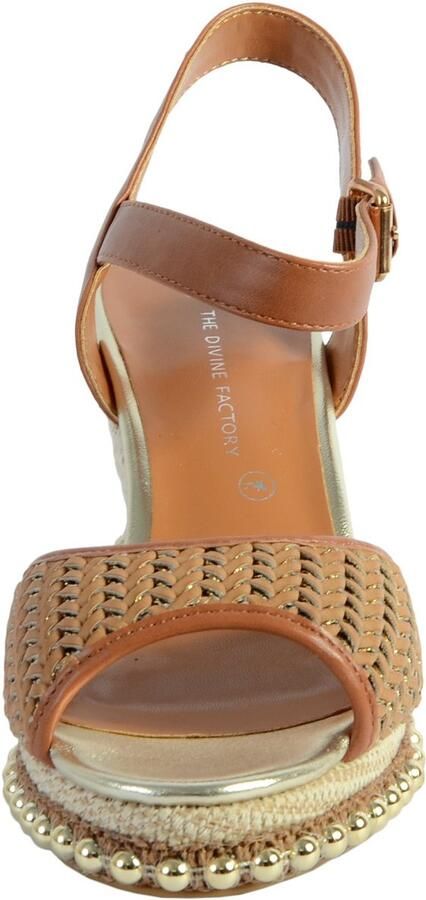 The Divine Factory Sandaal Compensee