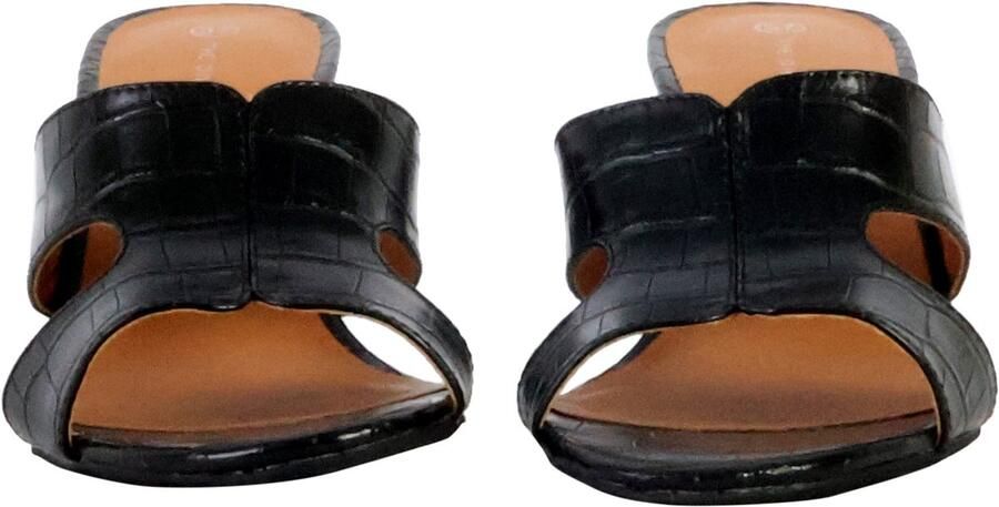 The Divine Factory Slippers met hak