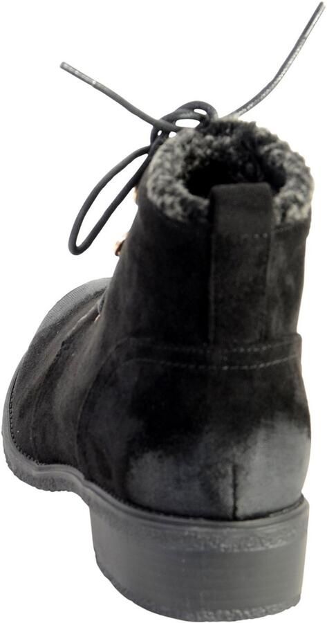 The Divine Factory Veterschoen