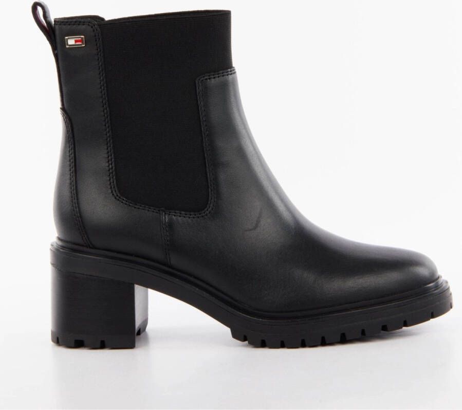 Tommy Hilfiger Chelsea-boots FLAG MID HEEL LEATHER CHELSEA hakken enkellaars instaplaarzen met zijlogo-vlag