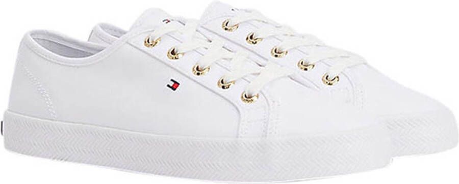 Tommy Hilfiger Sneakers ESSENTIAL NAUTICAL SNEAKER met goudkleurige oogjes vrijetijdsschoen lage schoen veterschoen